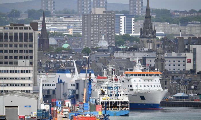 New official house price index reveals falls in oil industry areas 1