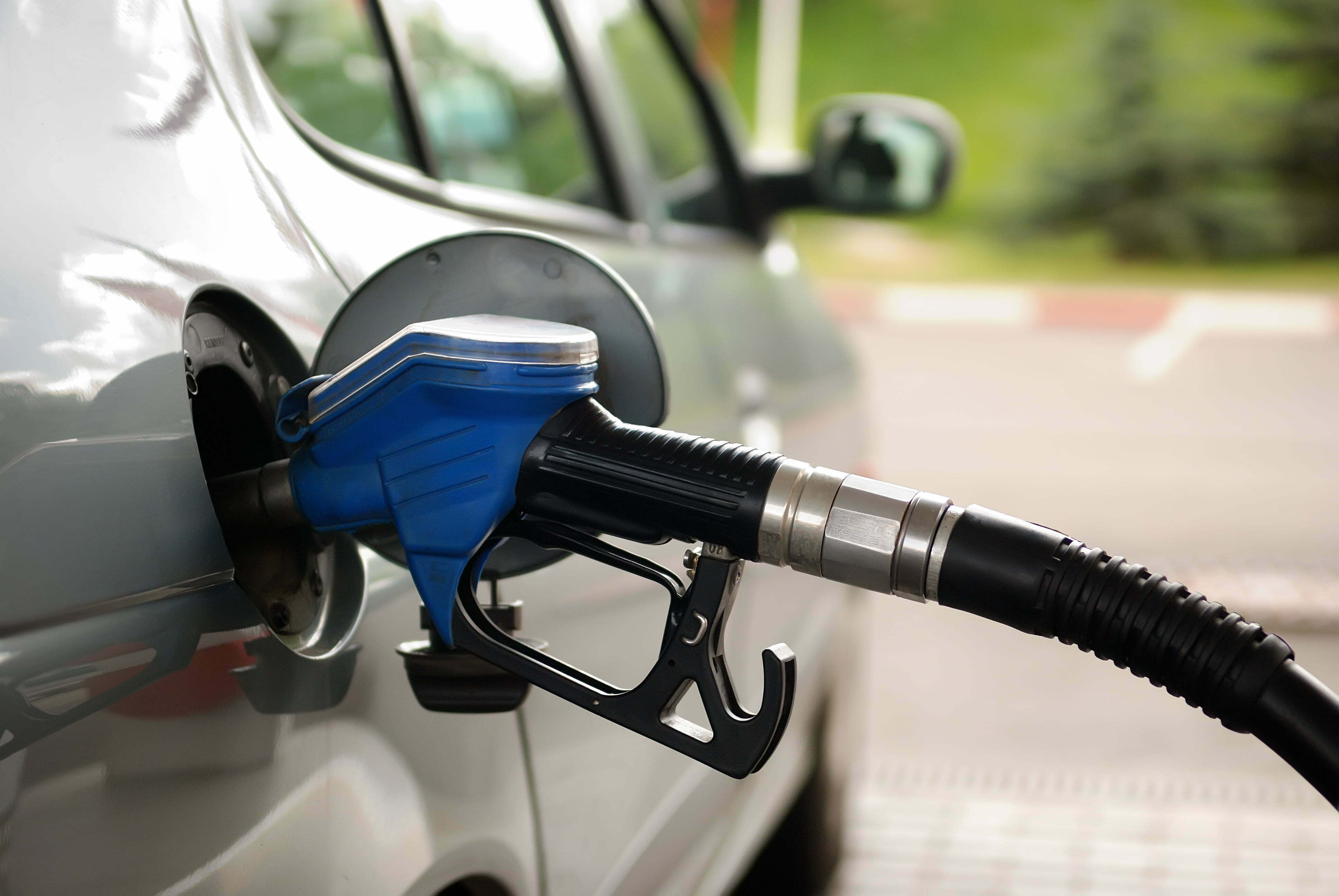 Don't Be Fooled! Five Fuel Economy Myths to Avoid 8