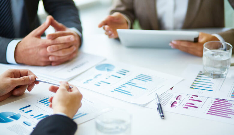 Investing in short-term vs. Long-term debt funds: Aligning with your financial goals 4