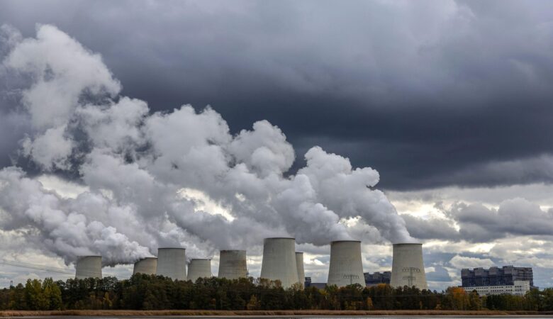 Circular economy could bring 70 percent cut in carbon emissions by 2030 10