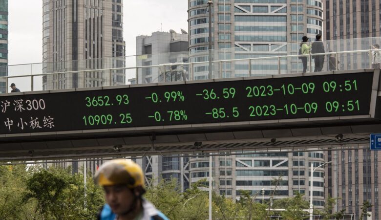 China stocks tumble again after premier Li Keqiang fails to mention crisis 4