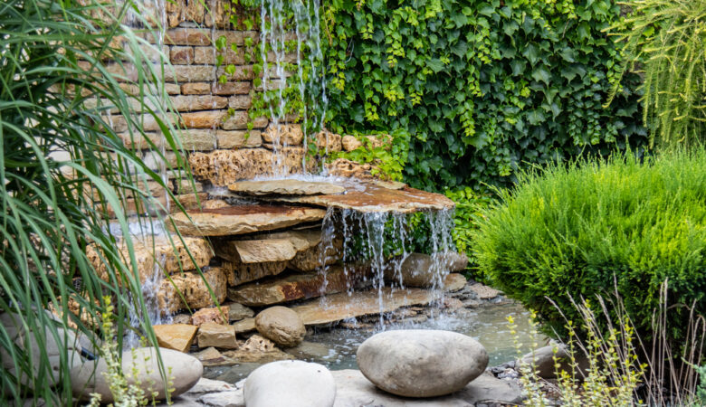 4 Easy Maintenance Tips for Your Wall Water Fountain 3