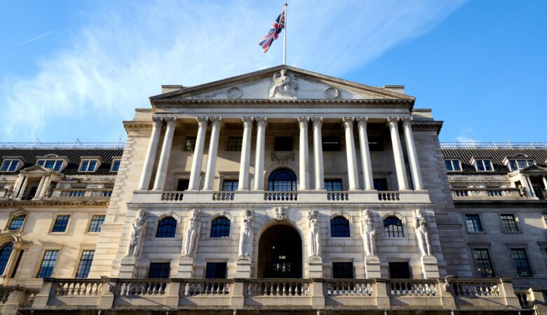 Bank of England proposes savings protection limit of £1m 3